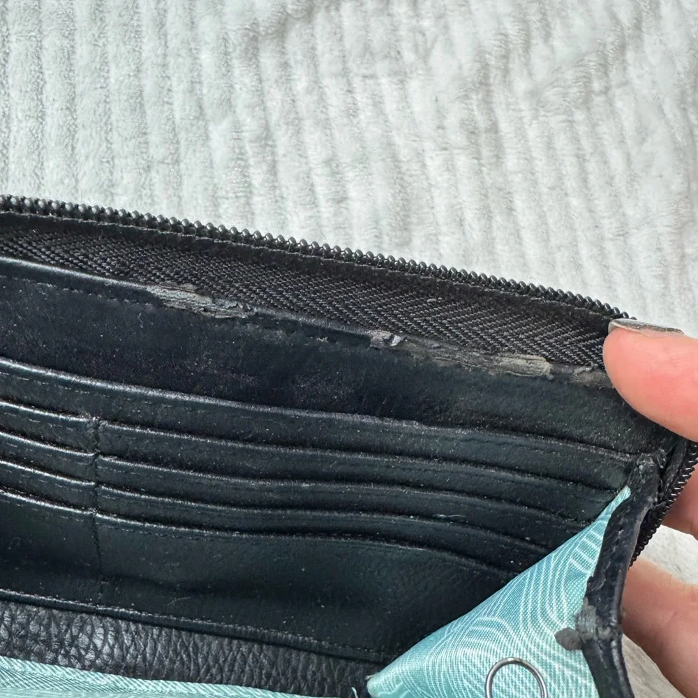 The Sak Elegant Black Crossbody Bag - Picture 5 of 5